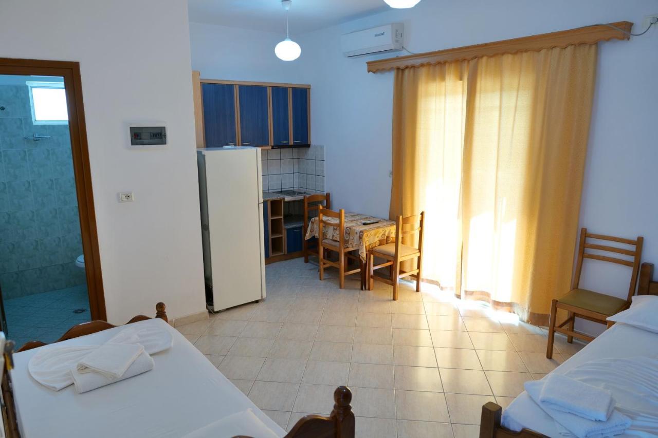 Vila Baka Ksamil Esterno foto